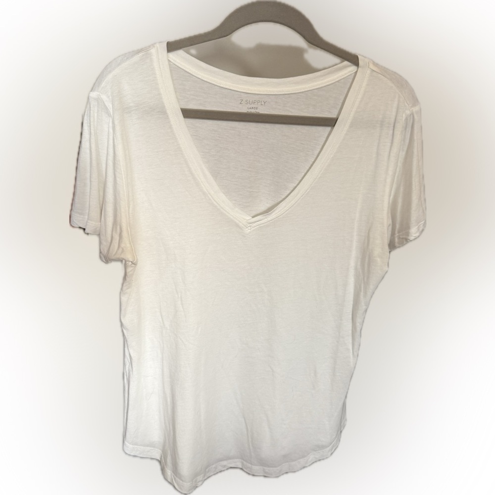 Z Supply White T-Shirt size large